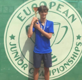 于球队丰富 于球队丰富